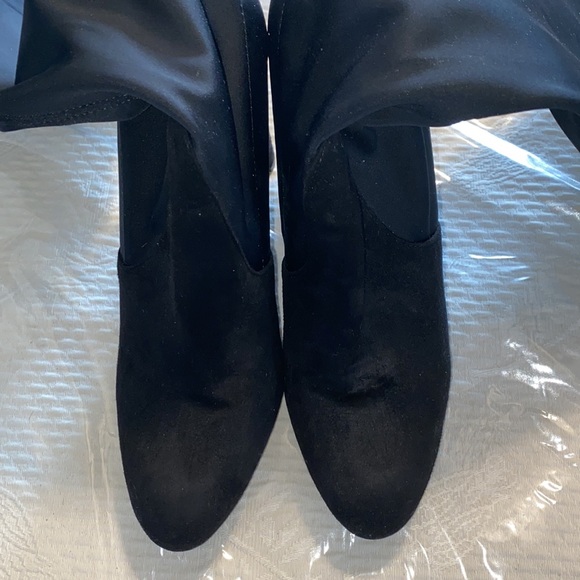 Charles David knee high  suede boots approx 3 1/2” heel, size  9 1/2 - Picture 6 of 12
